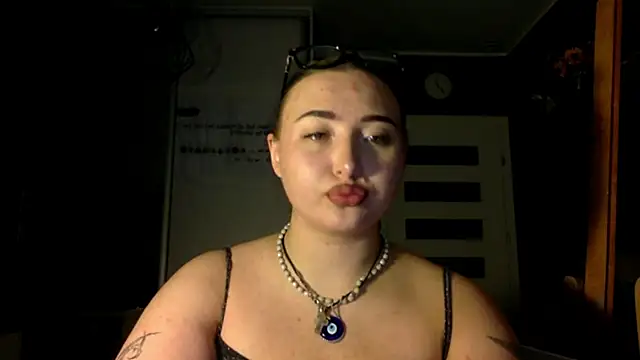 AriaWet Live XXX-Chat