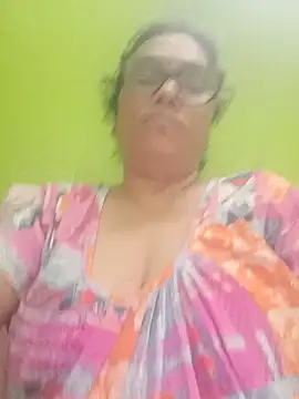 chatterjeesayani567's Webcam Show