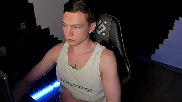 Chat XXX en directo de More_than_friend
