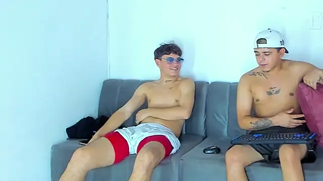 percy_scorpion's Live XXX Chat