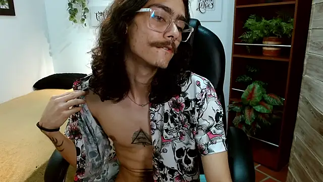 bigcock_robertn Live XXX chat