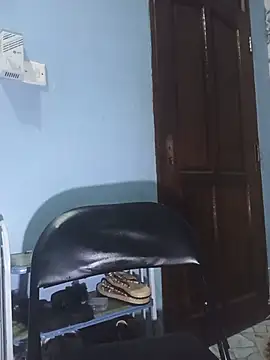 PrettyDickk1n Live XXX chat