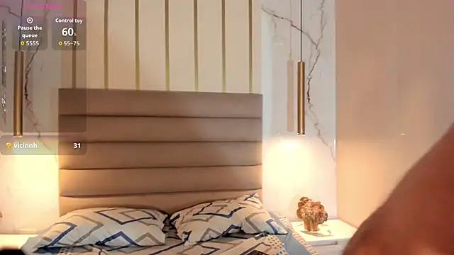 دردشة Maxi_little الجنسية المباشرة