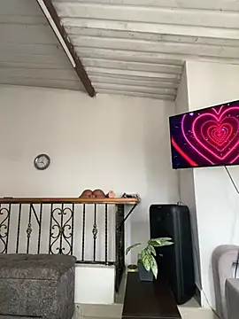 XXX chat uživo modela lyan_77