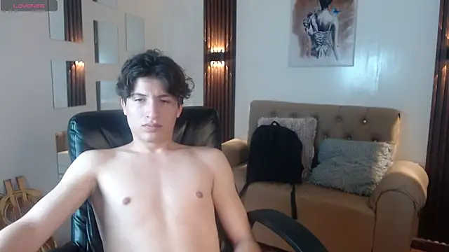 Marcoviolet Live XXX-Chat