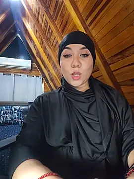 AmbarBurhan Adlı Modelin Canlı XXX Sohbeti