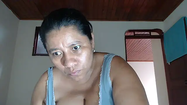 adrixxx38's Live XXX Chat