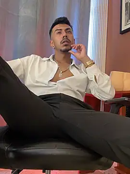 Latinmoster_boss live XXX chat
