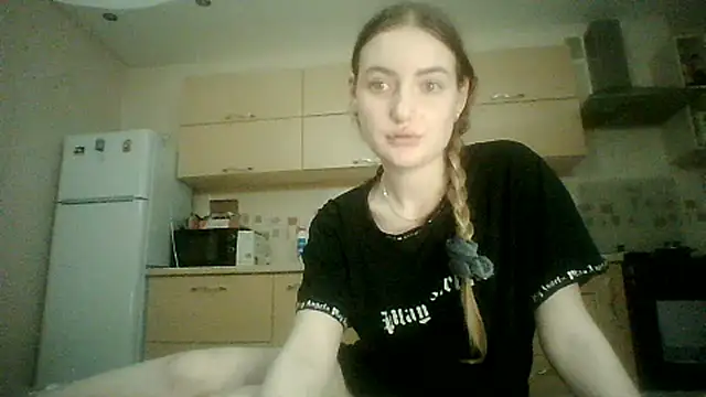 XXX chat uživo modela Lisanta