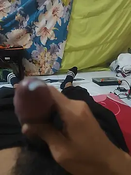 RICHBOY_000 – Naživo XXX chat