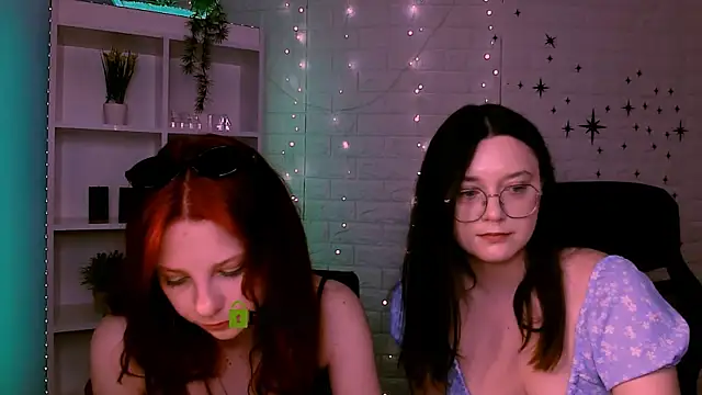 Онлайн чат XXX nymira