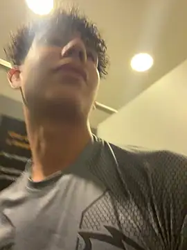 yoursexyjose Webcam show