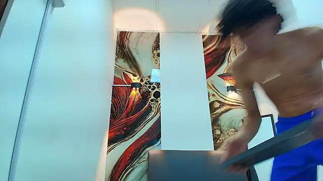 simondwayne 即時 XXX 聊天