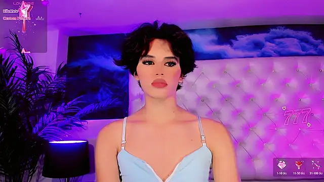 Valentiina_Foxx Adlı Modelin Canlı XXX Sohbeti