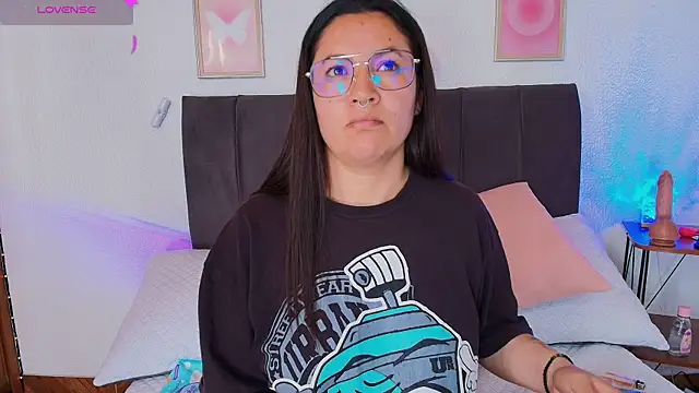 צ'אט XXX בשידור חי של samm_curvy