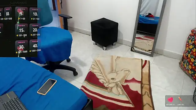 Živý XXX chat LAURA_Foxht