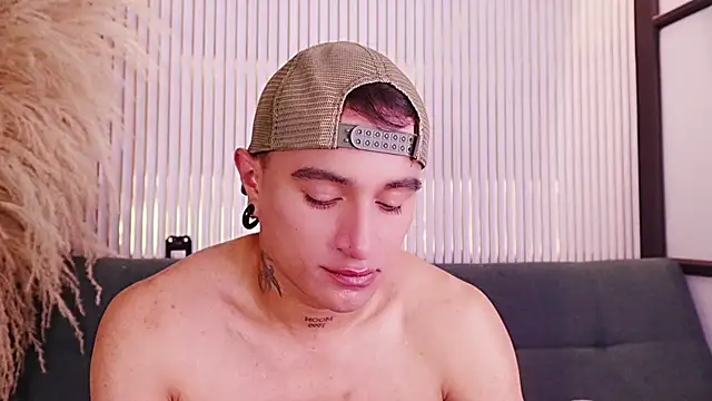 Chatroom XXX en direct de LiamDeep