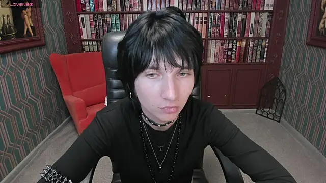 AdonBev Live XXX Chat