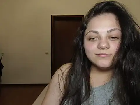 Chat XXX en directo de _Mikky_lil_