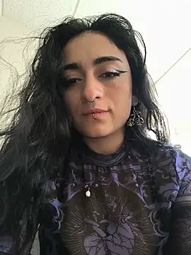 Chat +18 de Lila_Desiree ao vivo