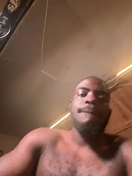 Bigpapiq Live XXX Chat