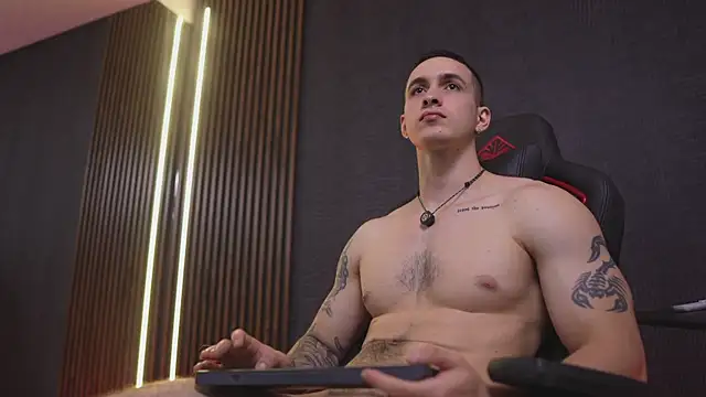 Chatroom XXX en direct de JacksonOlsenn