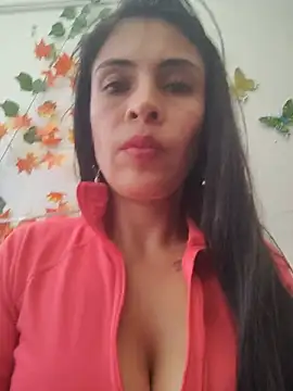 Astrid--'s Live XXX Chat
