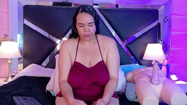Veronica_Nasty_ লাইভ XXX চ্যাট