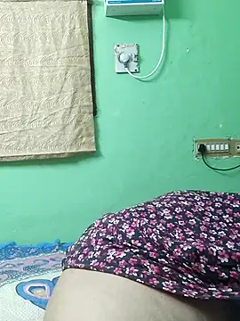 tamilthanushri's Live XXX Chat