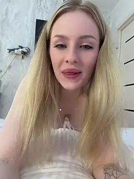 CaseyCumFace Live XXX Chat