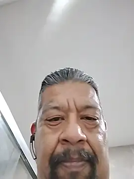 Webkamerová show ElMasChingonMX