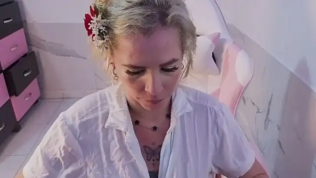 HannaBrave Live XXX-Chat