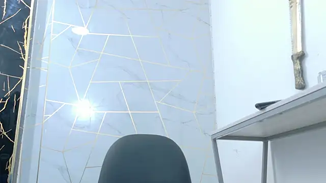 Steven_x94 XXX чат на живо
