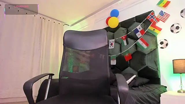 AllexJacob Live XXX-chat