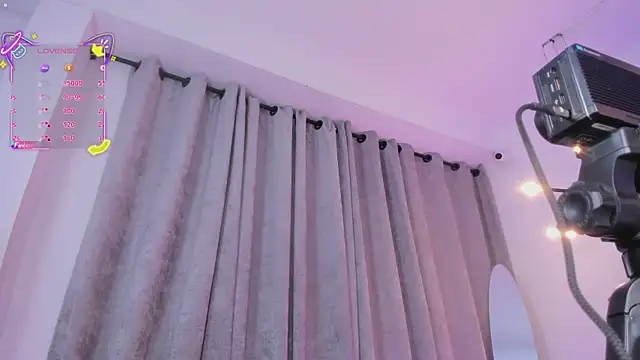 XXX chat uživo modela Ary_7