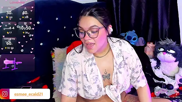 EsmeCaldwel's Live XXX Chat