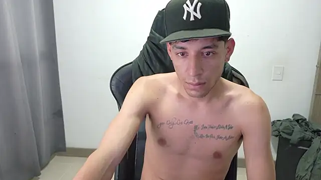 bully_boss Chat XXX live
