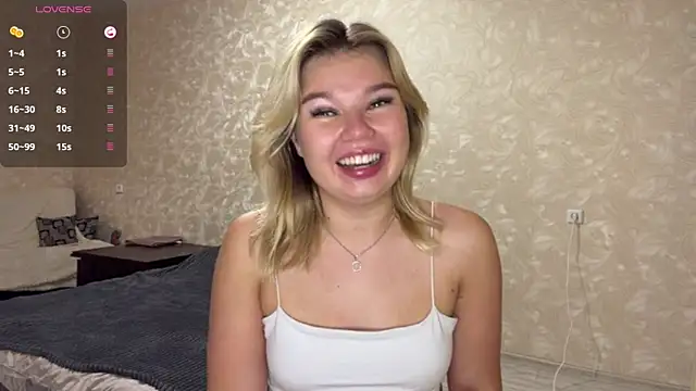 TanaDeschaine Live XXX-Chat