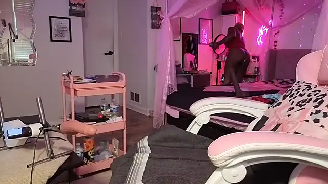 VixenCapri's Live XXX Chat