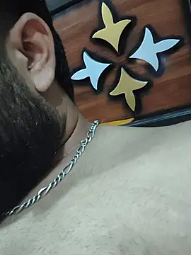 TNTBOSS01 – Naživo XXX chat