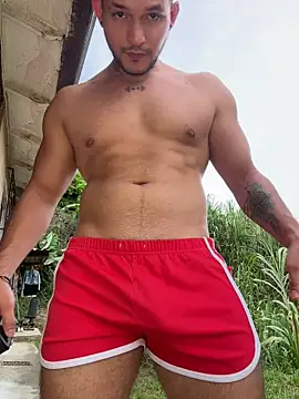 Chat +18 de Marco_Vega ao vivo