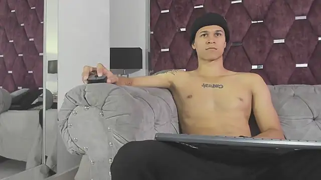 TonyBenedetti Live XXX Chat