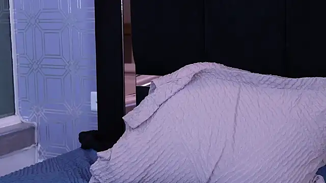 thomas_montiel – Naživo XXX chat
