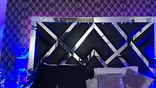 victoriaa_lee_'s Live XXX Chat