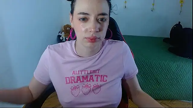 Chat XXX en directo de sajecrismaa