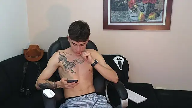 Derekswan live XXX chat