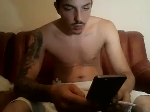 danbig01 Adlı Modelin Canlı XXX Sohbeti