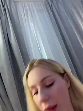CaseyCumFacen Live XXX chat