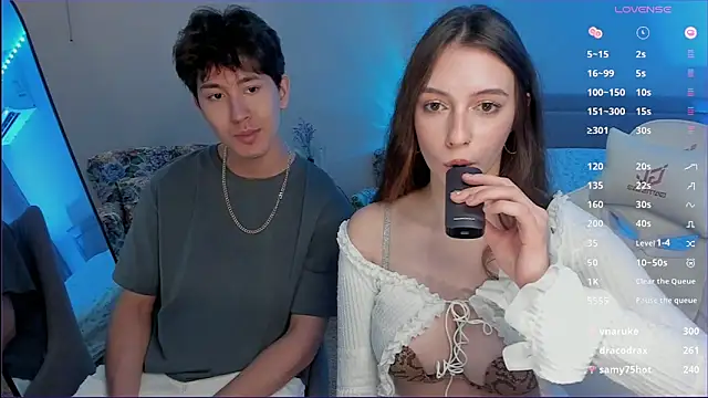 Show modela aveangel1 na web-kameri