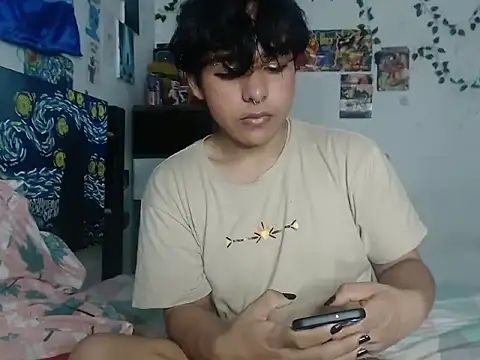 Tiff_-Styles Live XXX-Chat